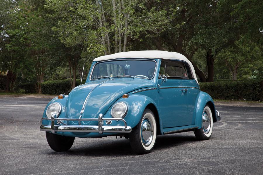  Volkswagen Beetle Cabriolet White Roof 1963 года  (фото 3 из 18)